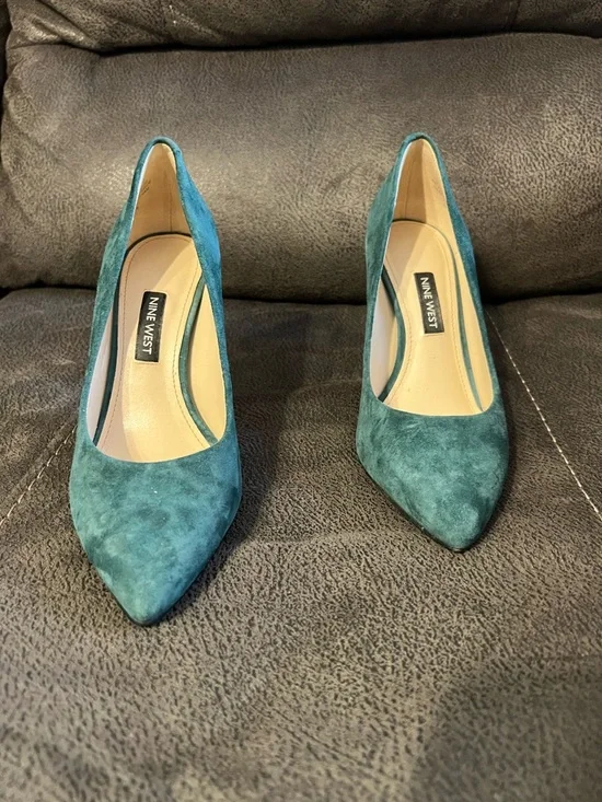 Nine West Teal Suede Pointed-Toe Heels Size 5.5 M - Picture 2 of 7